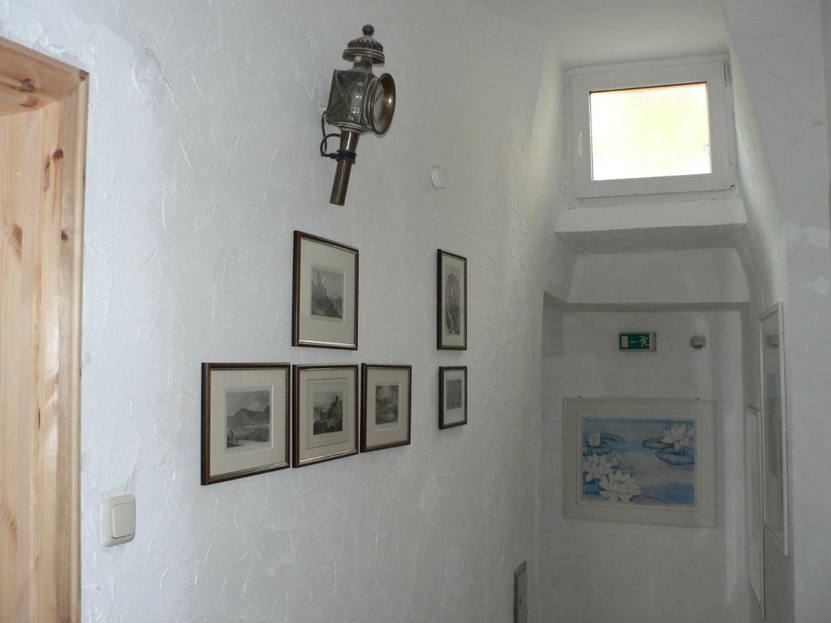 Gaestehaus Cheval Blanc Lorch am Rhein Luaran gambar